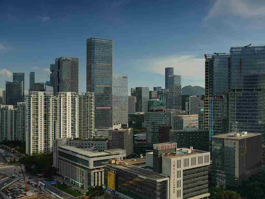 深圳的咖啡馆里，又开始聊创业了丨一线