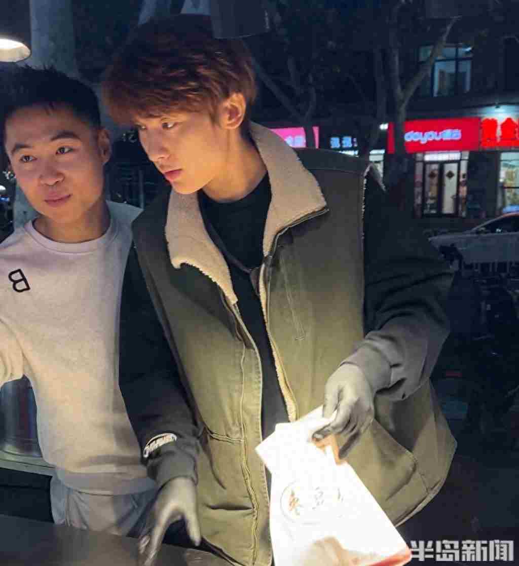 留学归来，夜市摆摊！枣糕帅哥的“创业记”，从迷茫到日入四位数