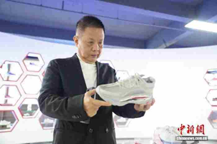 “制鞋大王”三十余载创业路 见证两岸产业融合发展